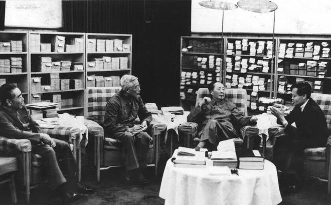 線上賭場：楊振甯逝世好友發聲