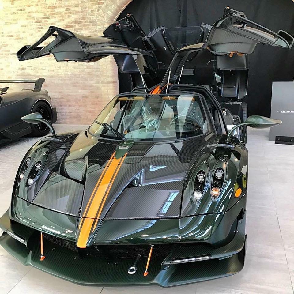 {線上娛樂}(帕加尼最贵的是哪一款多少钱)