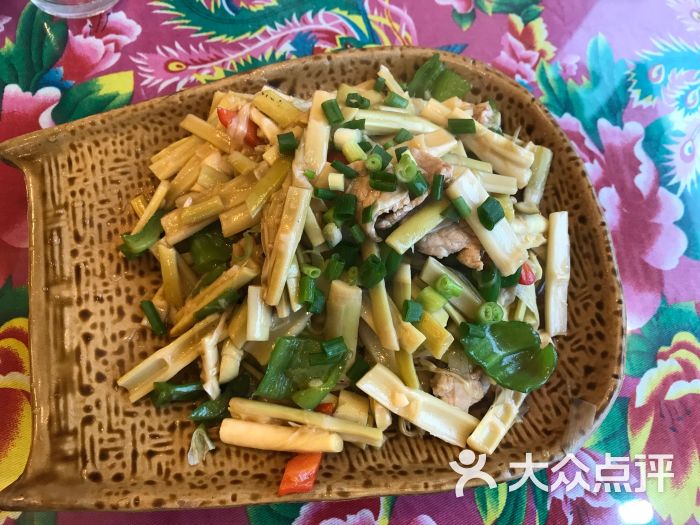 {BT8博龍}(十道简单高端大气上档次的菜)