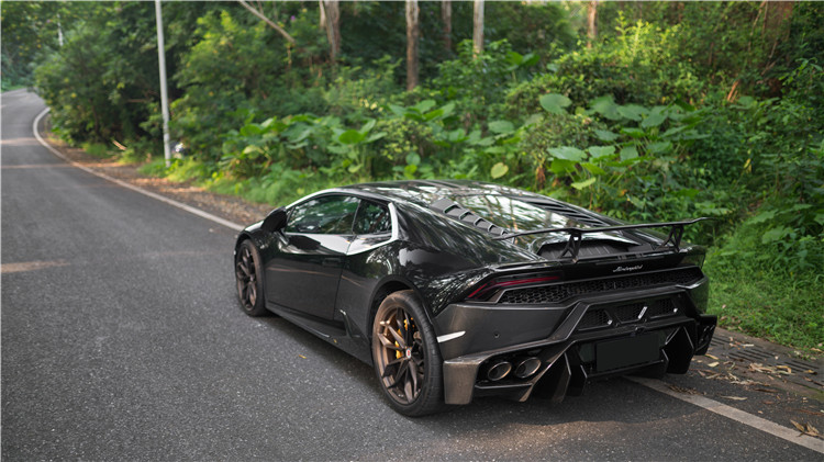 {百家樂}(兰博基尼飓风落地多少钱)