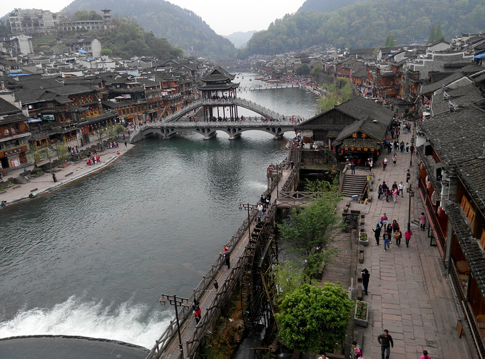 {捕魚機}(长沙凤凰古城攻略旅游攻略自由行)