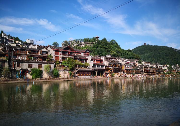 {捕魚機}(长沙凤凰古城攻略旅游攻略自由行)